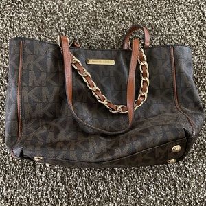 Michael Kors purse